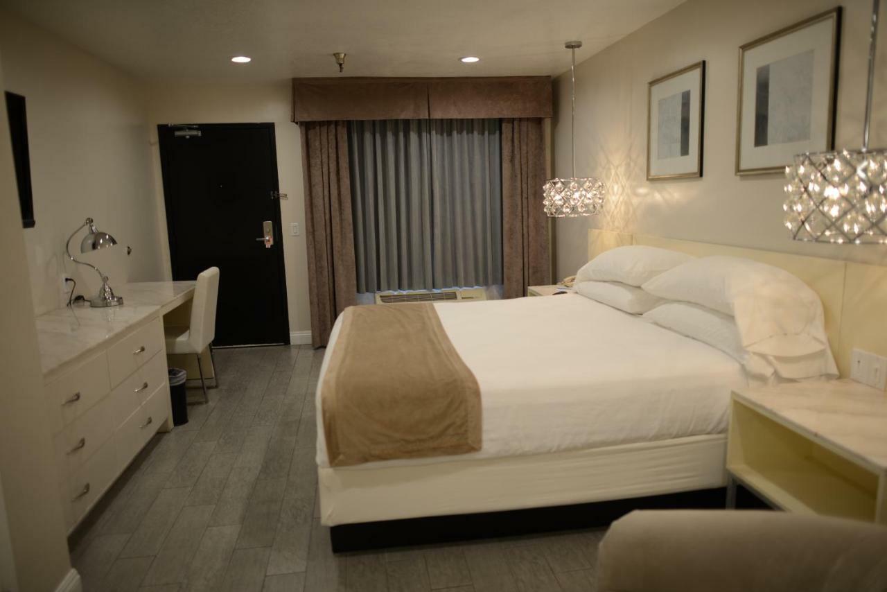 Hotel Le Reve Пасадина Экстерьер фото